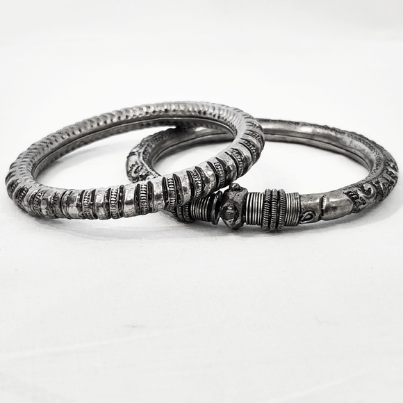 Vintage Jewelry - Bundle of Vintage Silver Tribal Bangle Bracelets